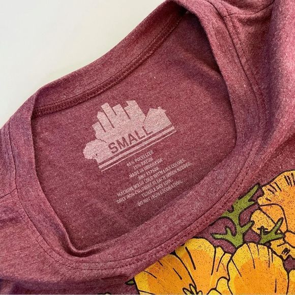 California Poppies Ladies Purple Tee, Classic Tee with Hi Lo Hemline, Sm… - Picture 7 of 7